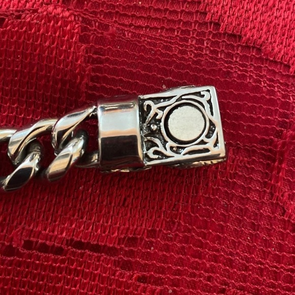 - Limited! Willie G Unisex Chain Bracelets - Picture 4 of 6